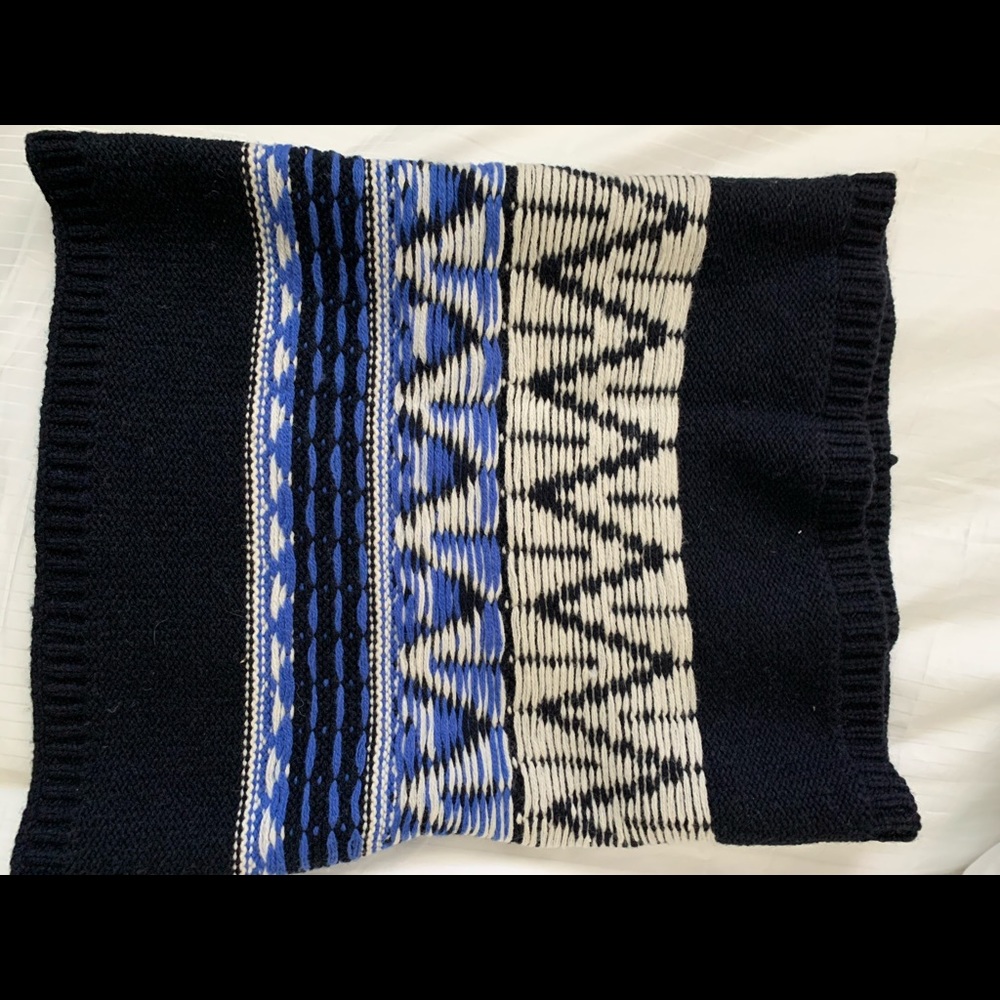 Reversible Infinity Scarf - Picture 3 of 3